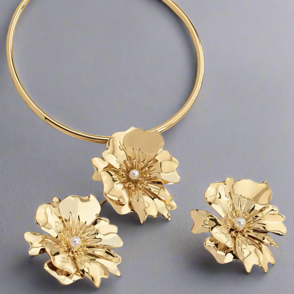 Gold Floral Jewelry Set