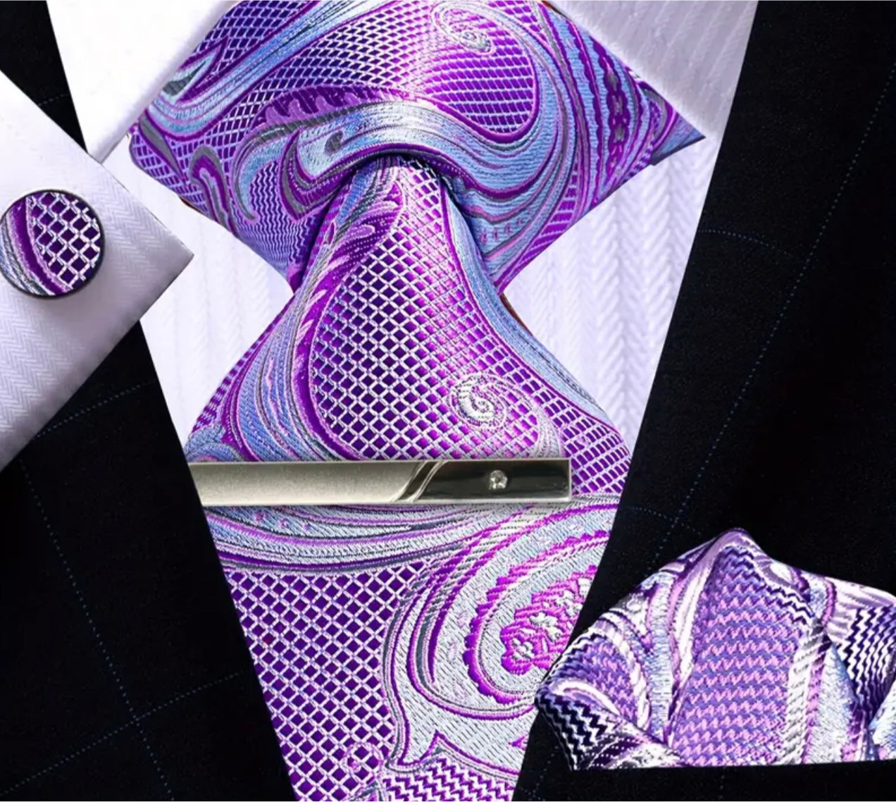 Purple Pastel Paisley Necktie Set
