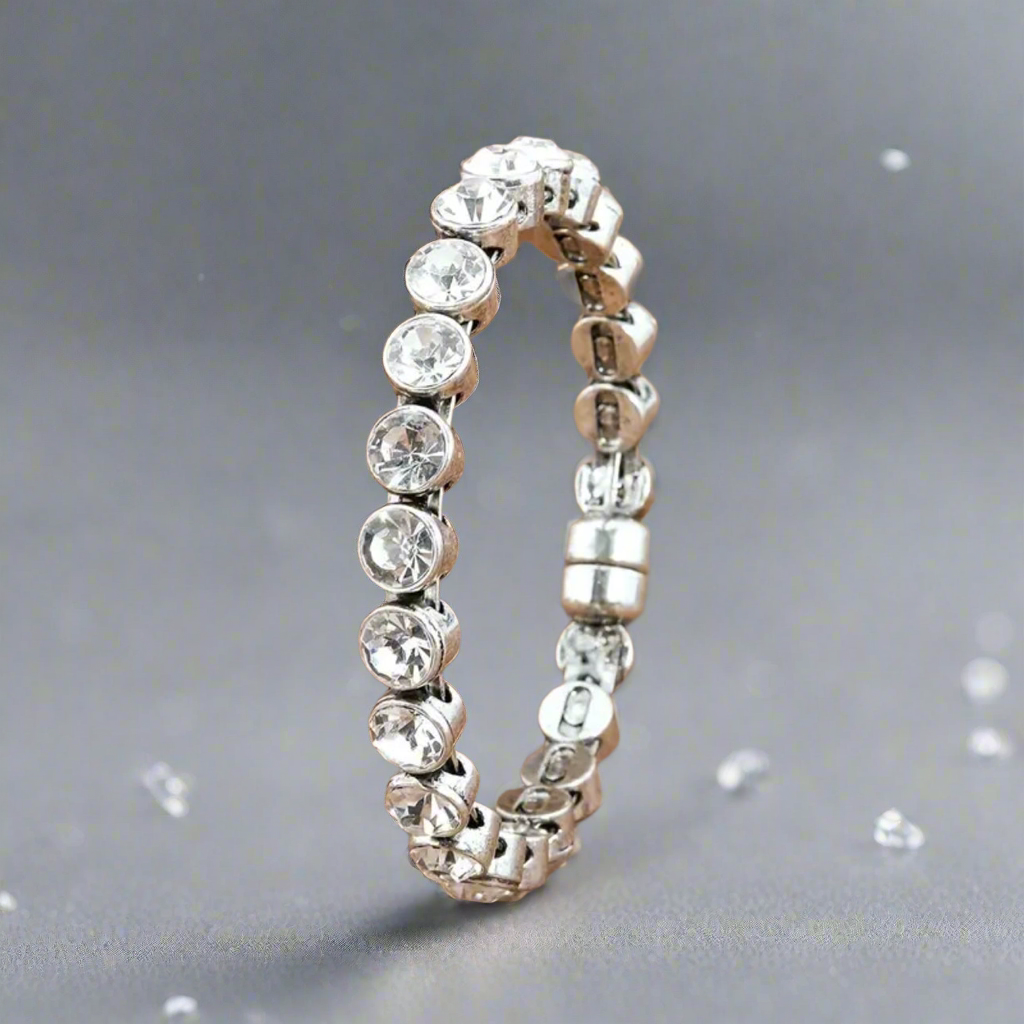Clear Silver Rhinestone Bangle