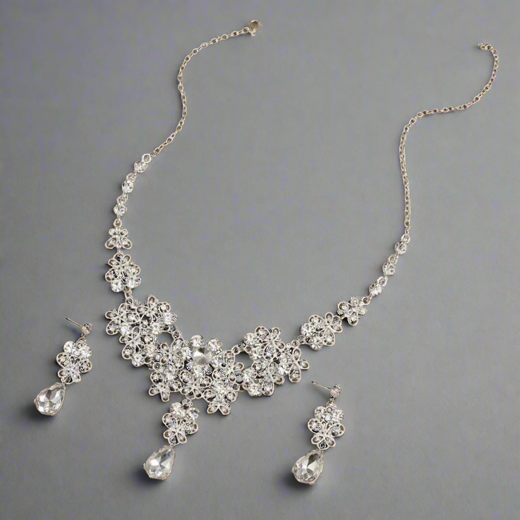 Dainty Rhinestone Jewelry Set