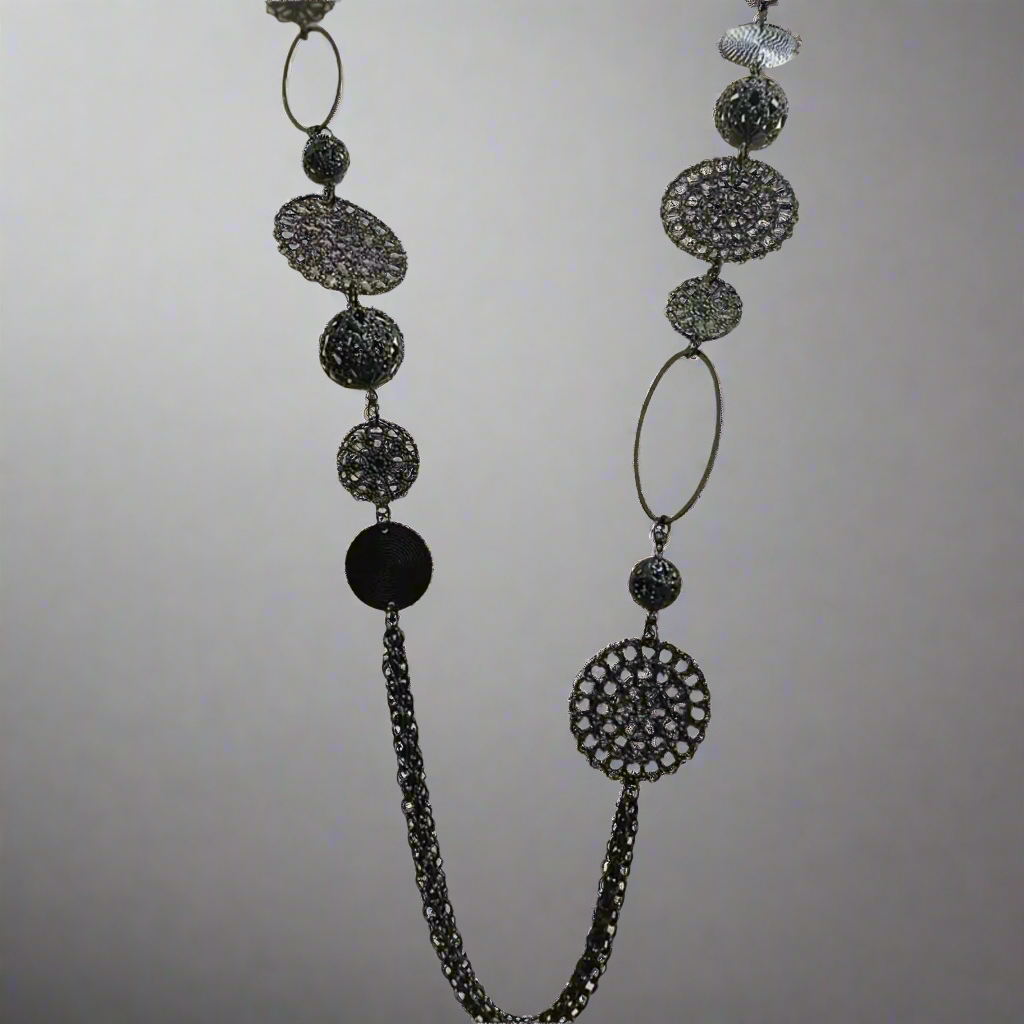 Black Go-To Fashion Necklace