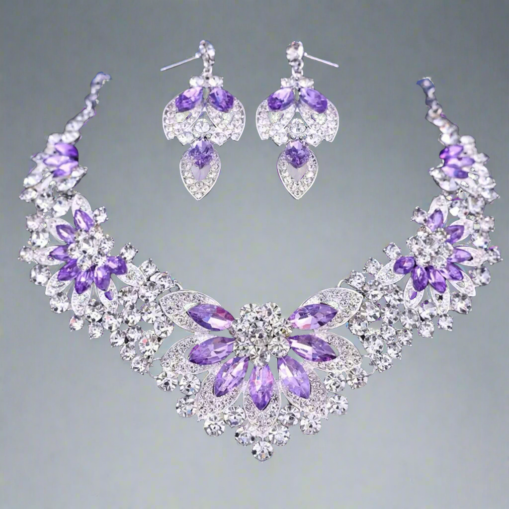 Intricate Floral Jewelry Set