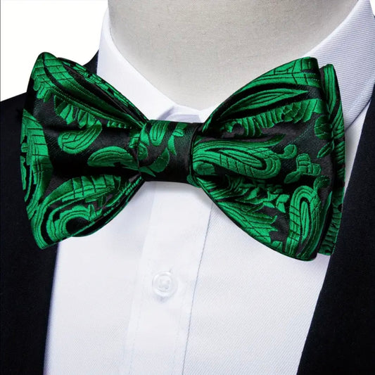 Green Black Paisley Bowtie