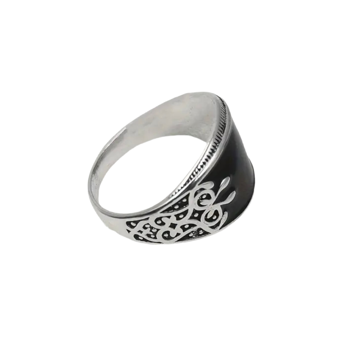 Fashion Ring in Black & Silver