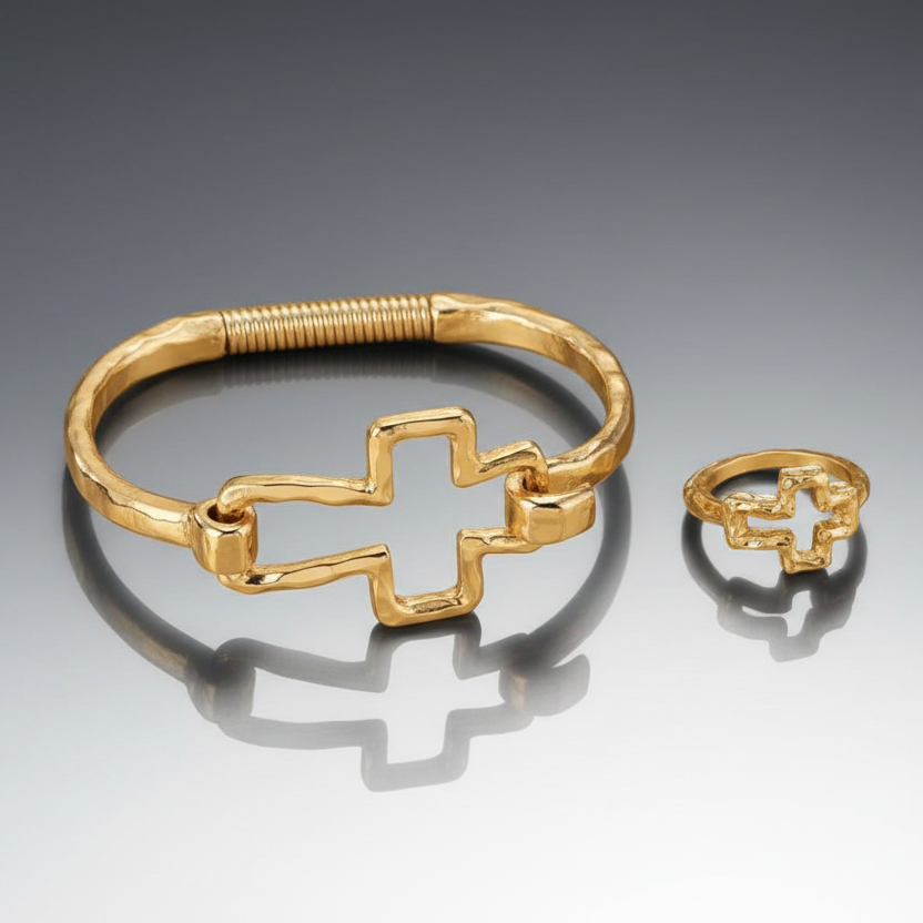 Cross Ring in Silver