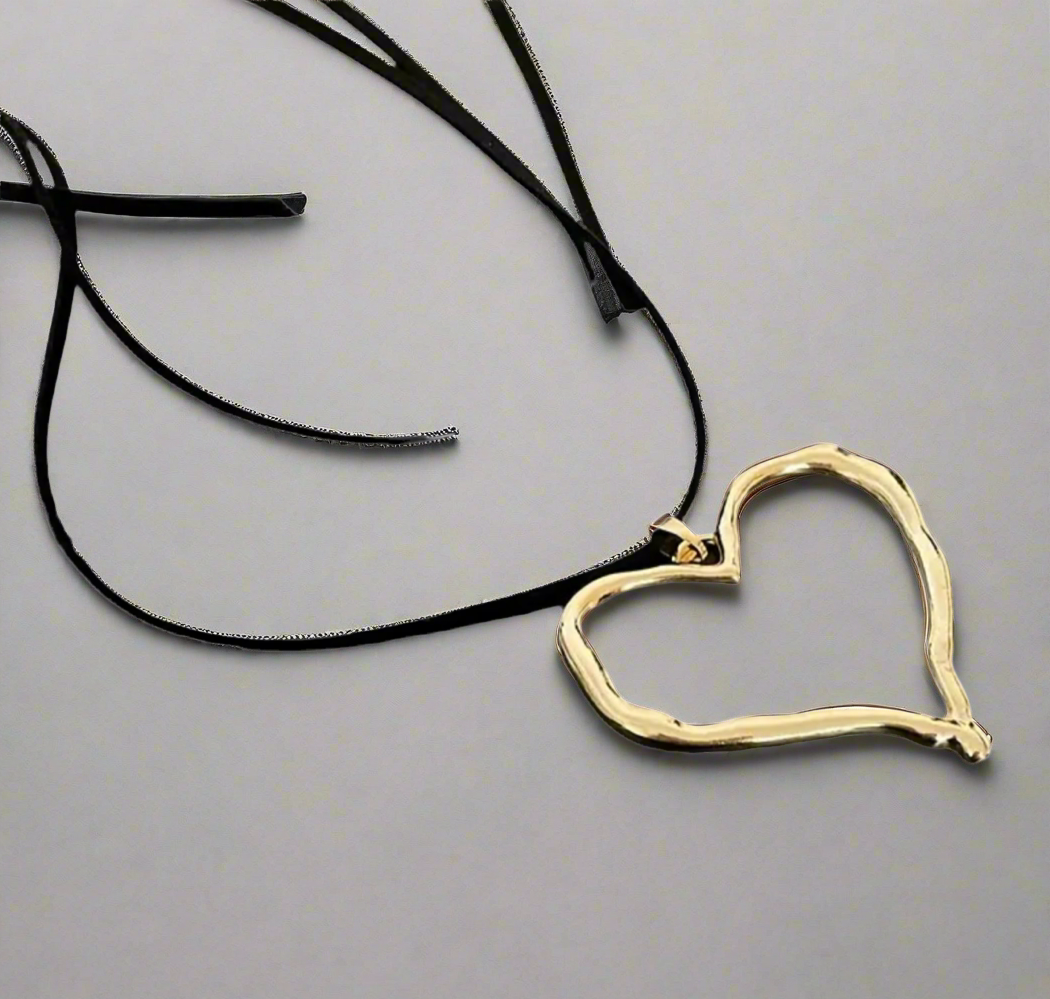 Gold Heart Jewelry Set