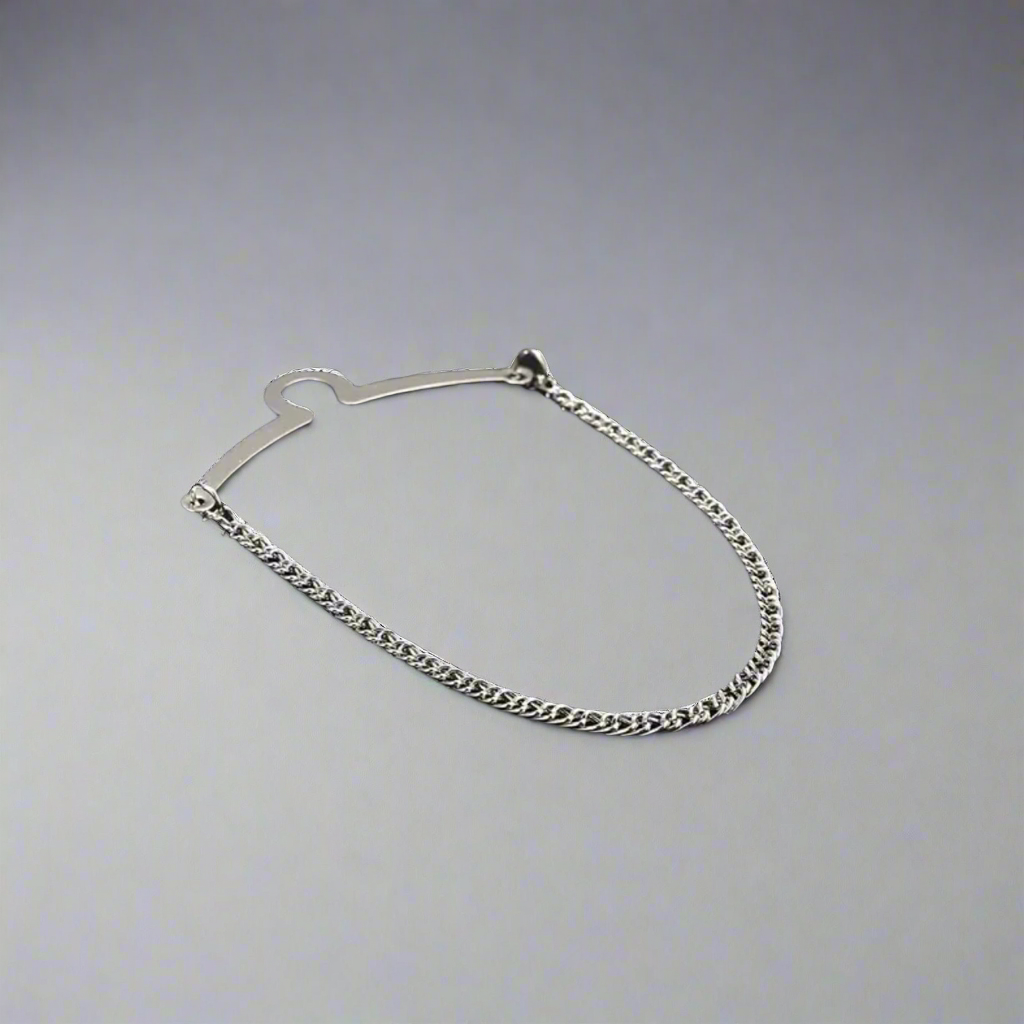 Tie Chain