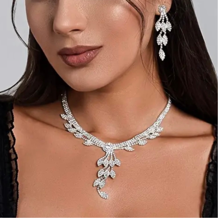 Leaf Tassels Jewelry Set