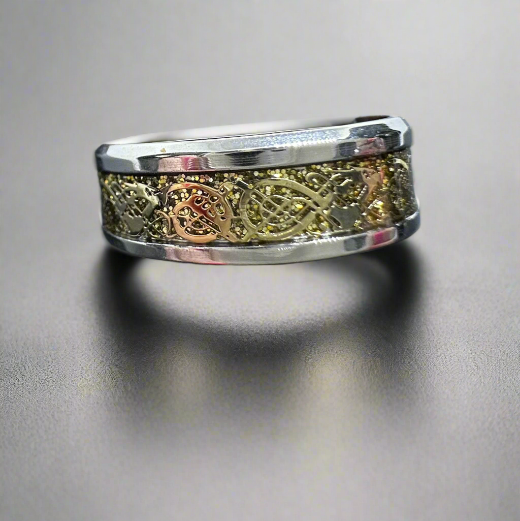Pattern Band Ring