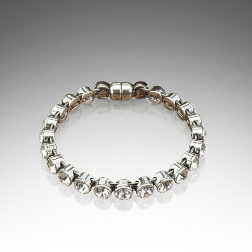 Clear Silver Magnetic Clasp Bracelet