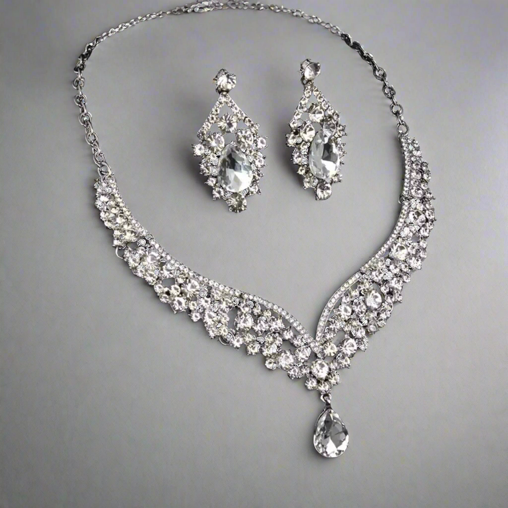 Teardrop Clear Jewelry Set