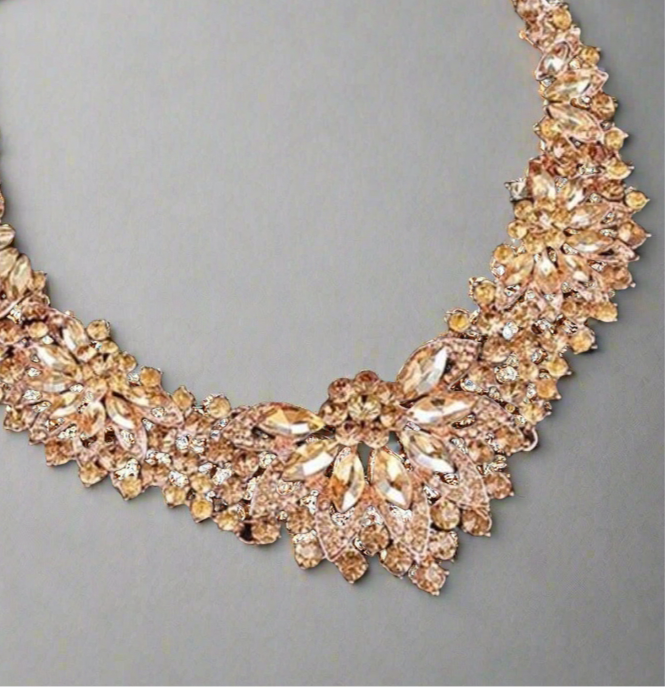 Intricate Floral Jewelry Set