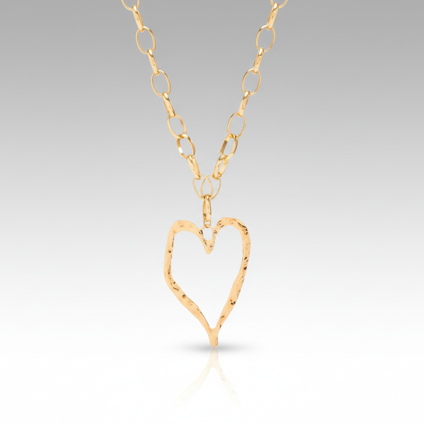 Exaggerated Heart Pendant & Chain