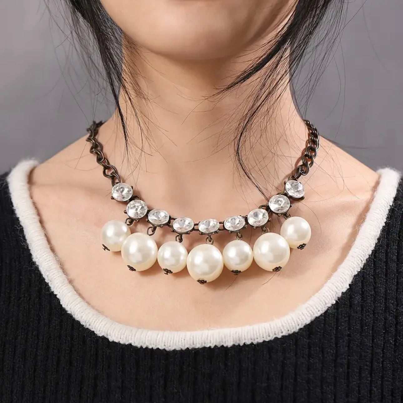 Pearl Rhinestone Necklace