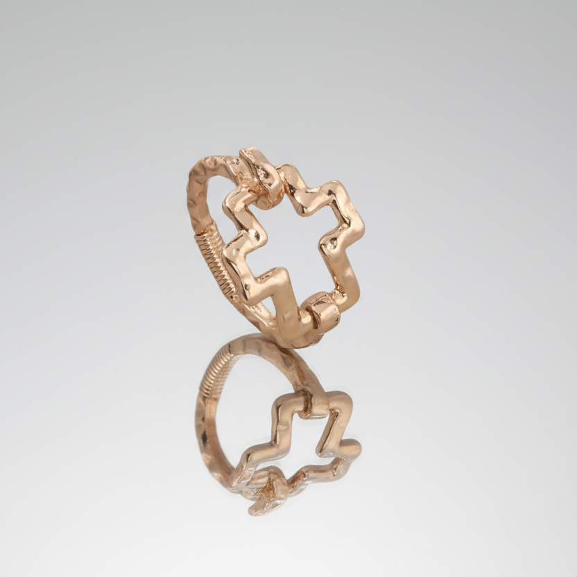 Cross Ring in Silver