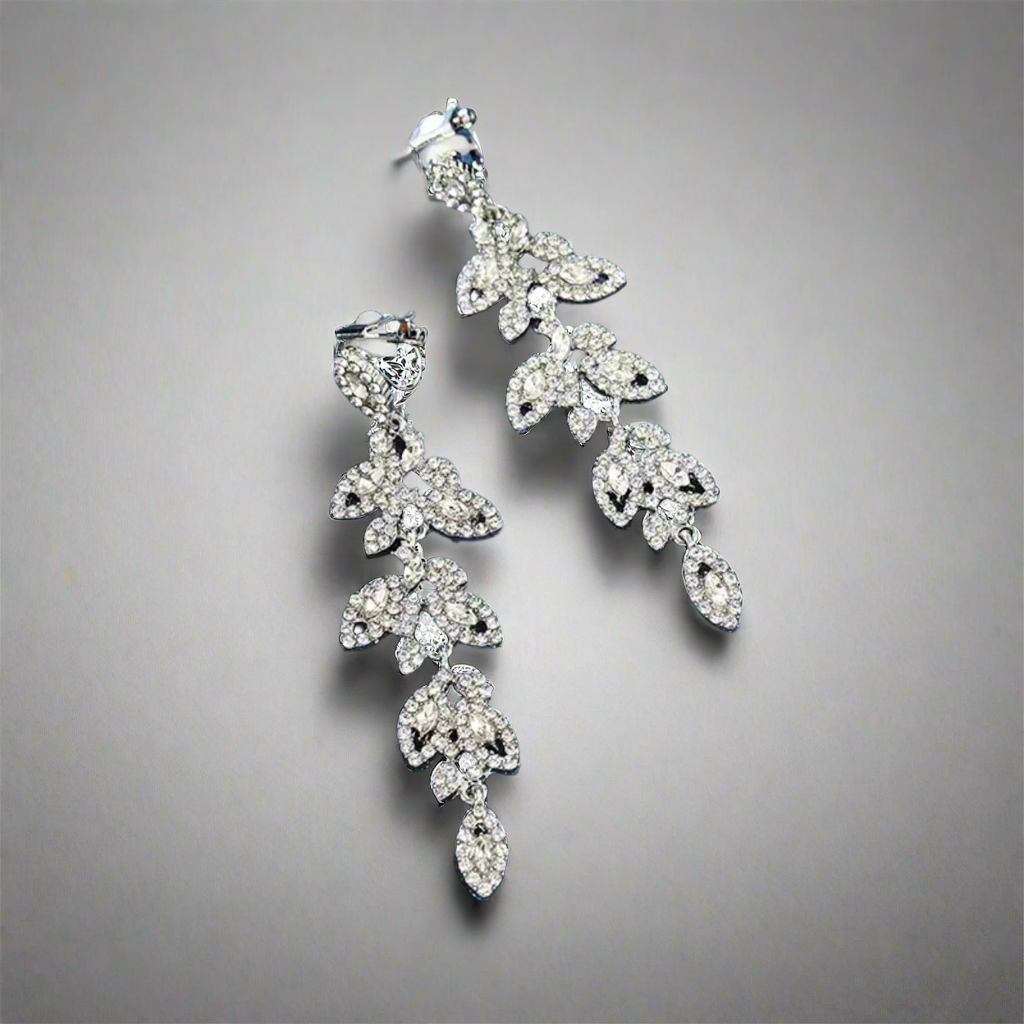 Leaves Exaggerated Clip Earrings