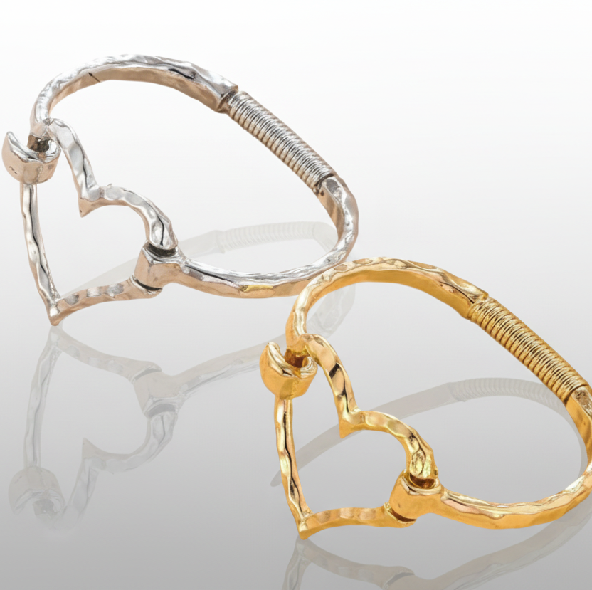 Polished Heart Bracelet Silver