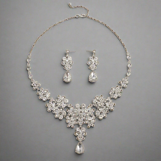 Dainty Rhinestone Jewelry Set