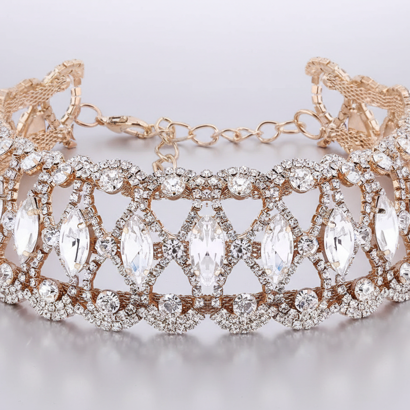 Glamorous Choker Necklace