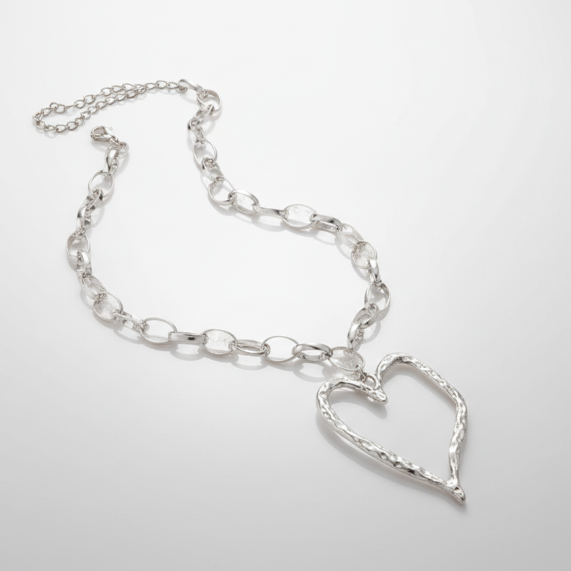 Exaggerated Heart Silver Necklace