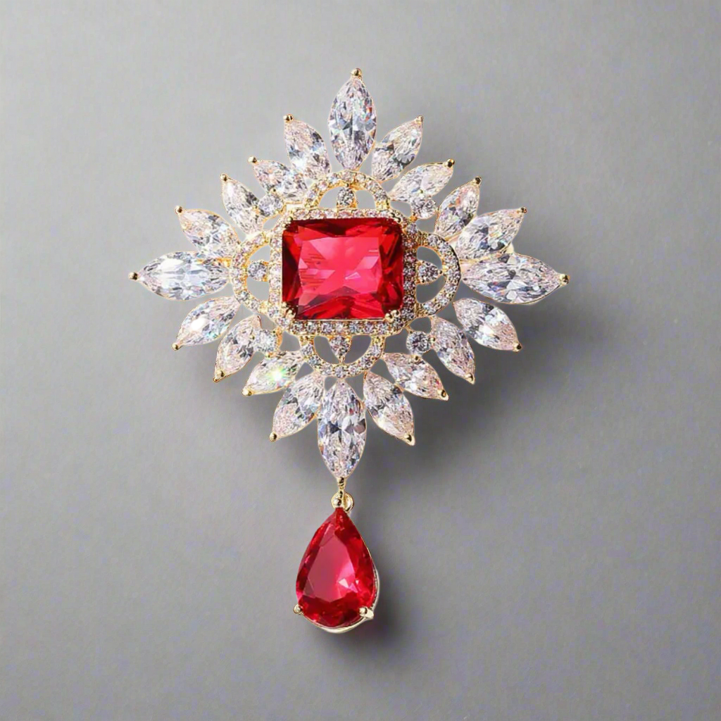Royal Court Brooch Pin