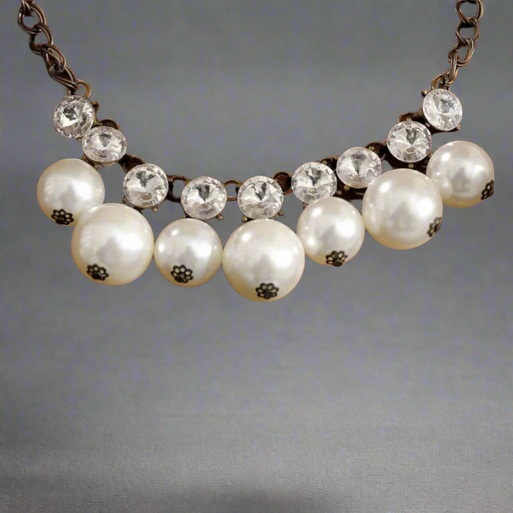 Pearl Rhinestone Necklace