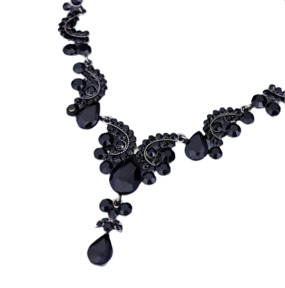 Black Crown Jewelry Set