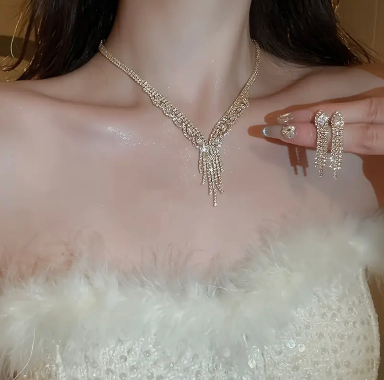 Golden Tassel Jewelry Set