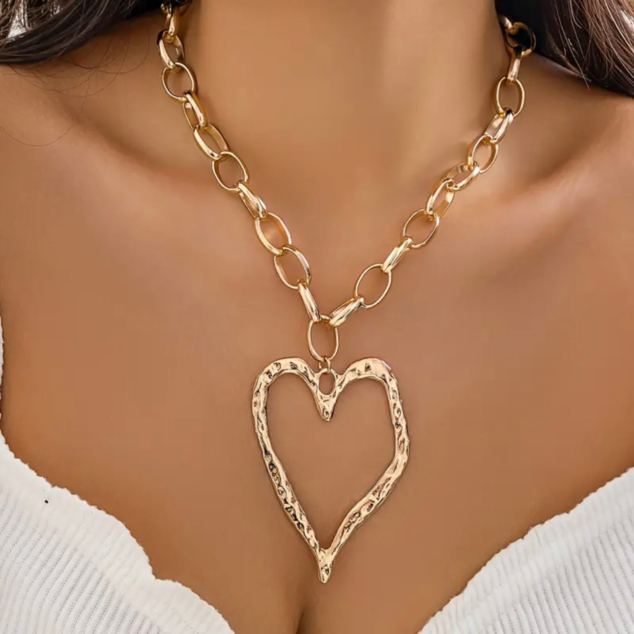 Exaggerated Heart Gold Necklace