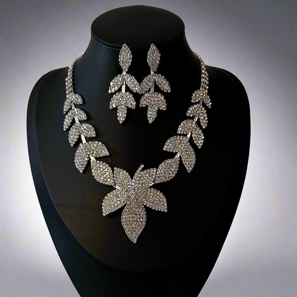 Leaf Shaped Jewelry Set