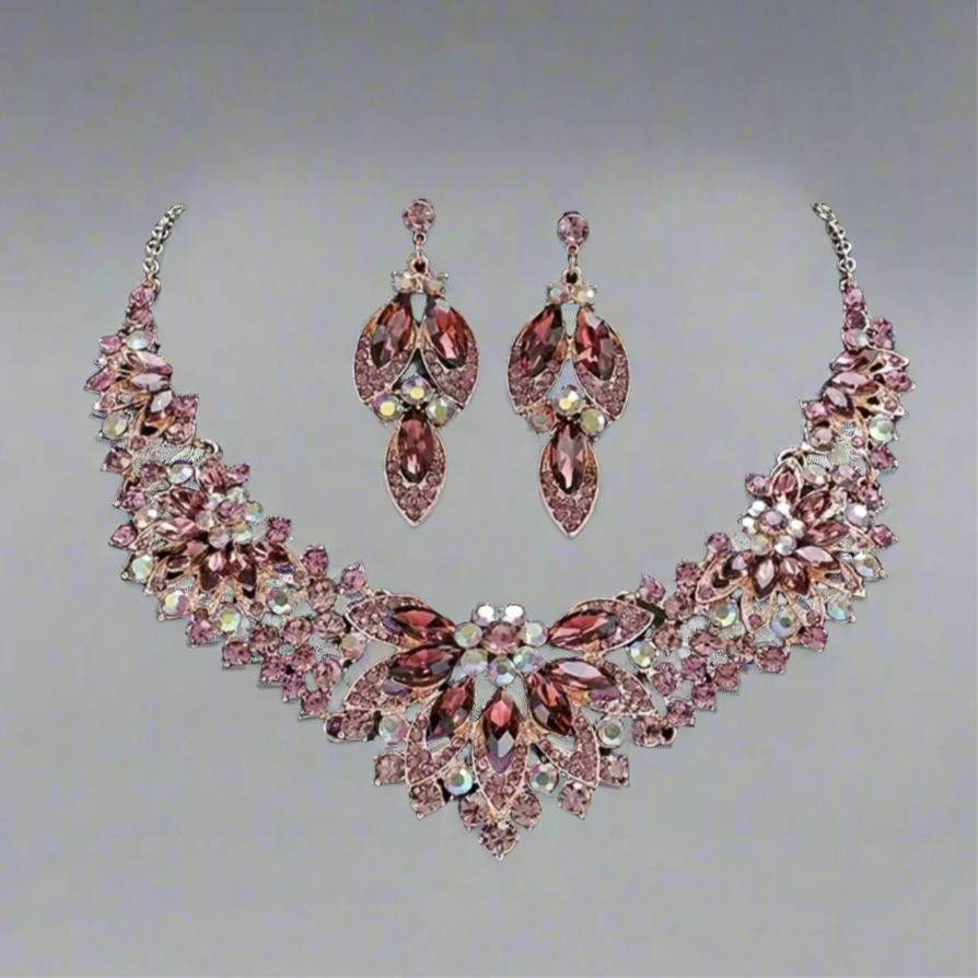 Intricate Floral Jewelry Set